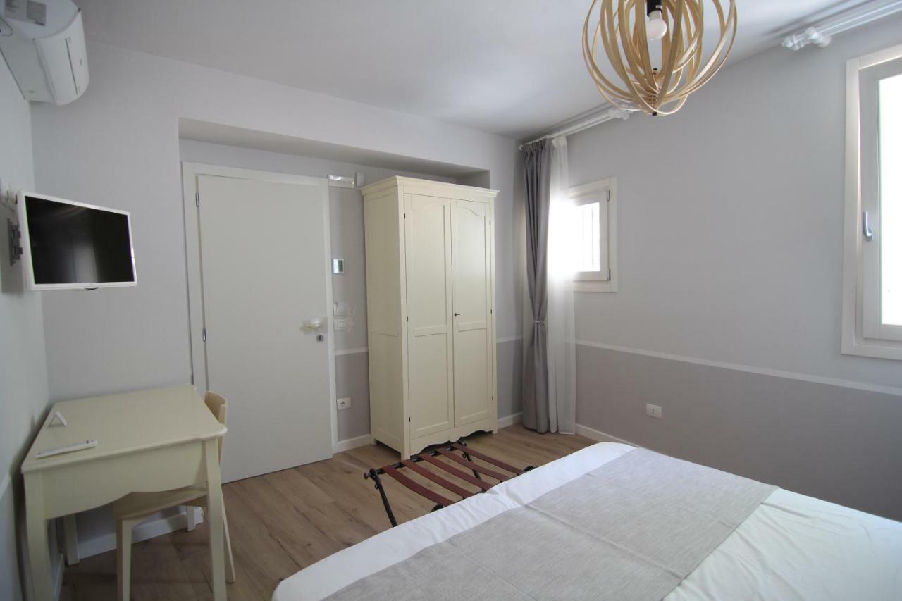 Spagnoi Rooms Castelnuovo del Garda Exteriér fotografie
